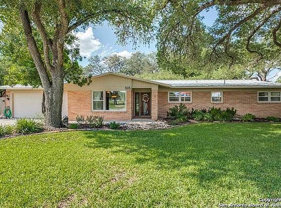 2nd image of 515 Rockhill Dr