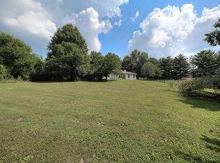 219 Oakridge West Dr, Saint Peters, MO 63376
