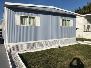 21511 NW 3rd St, Hollywood, FL 33029