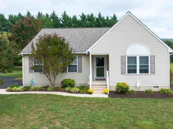 1 Melody Ct, Rehoboth Beach, DE 19971