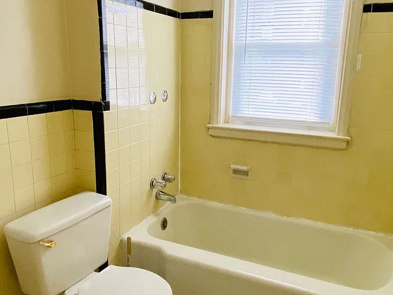 2609 Park Avenue — Photo 20