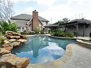 1802 Sugar Crossing Dr, Sugar Land, TX 77478