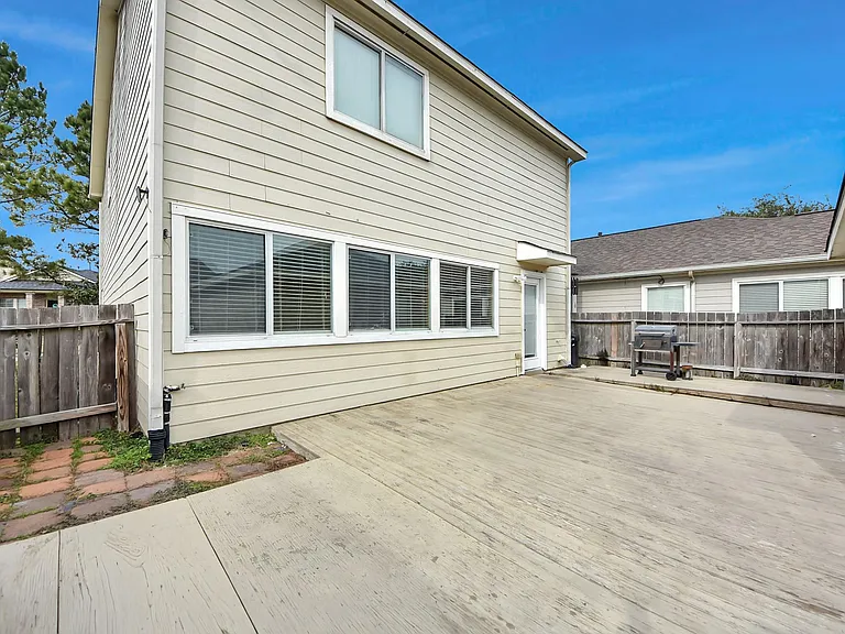 20626 Sycamore Crest Ln — Photo 33