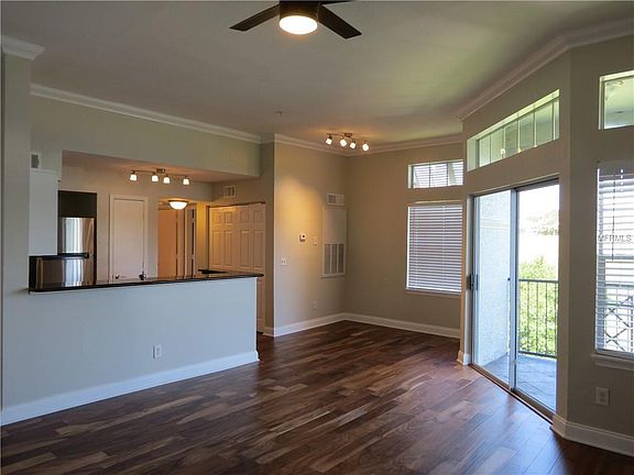 2nd image of 7310 Westpointe Blvd APT 634