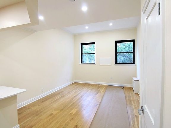 2nd image of 7 W 87th St APT 4G