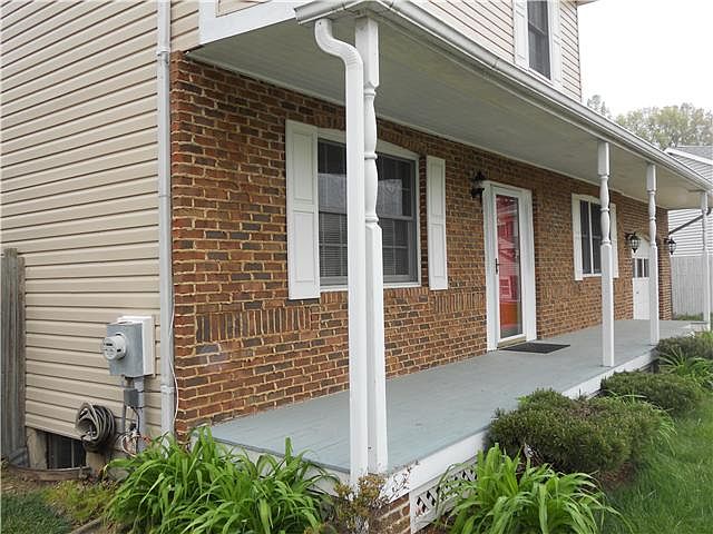 1st image of 13 Courtland Cir