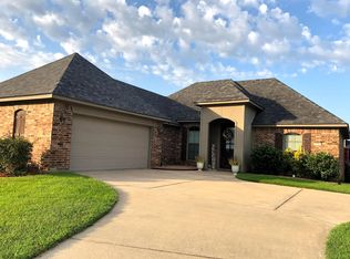 206 Pearwood Cir, Haughton, LA 71037