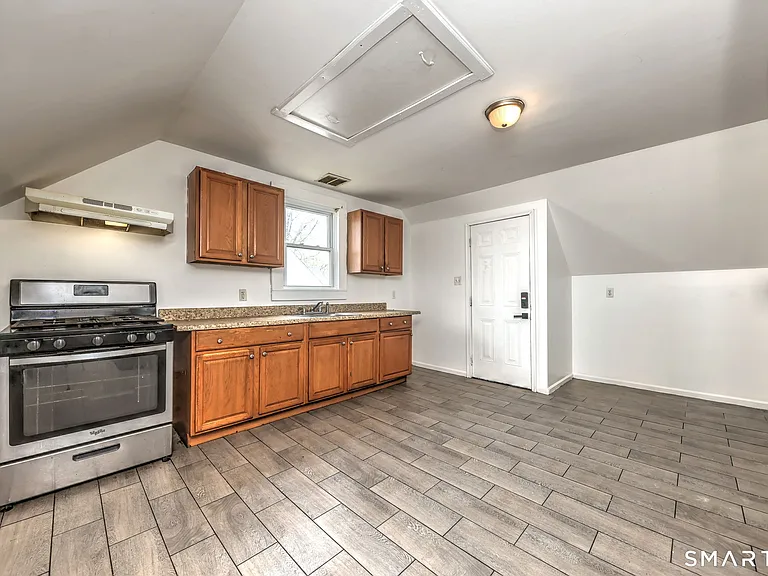 483 Ferry St #3 — Photo 21