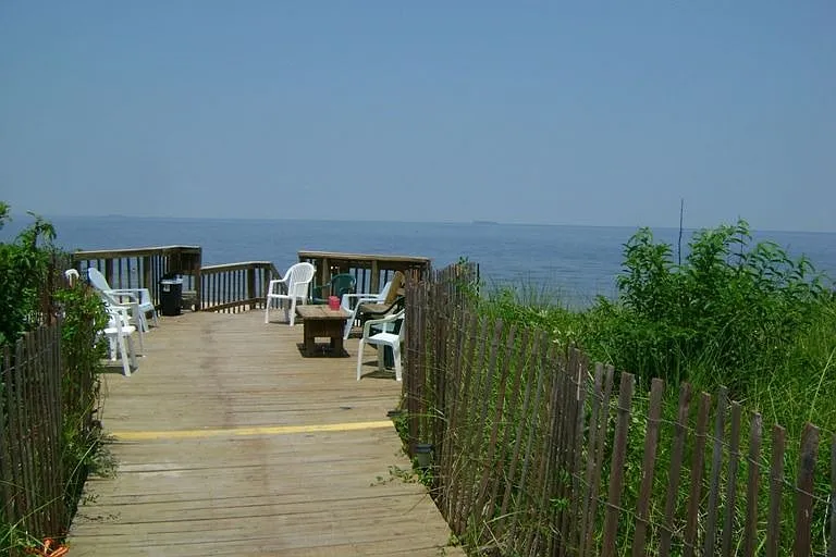 Private Deck access