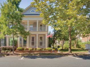 789 Monument Ave, Woodbridge, VA 22191