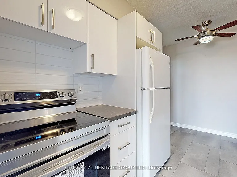 180 Dudley Ave #609 — Photo 15