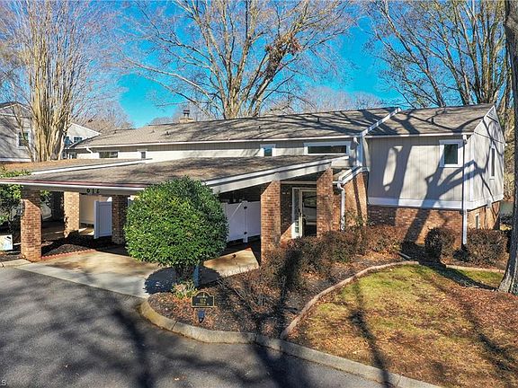 2nd image of 612 Riverbend Dr