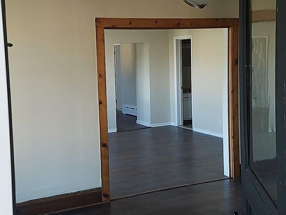2nd image of 303 N 4th Ave #2