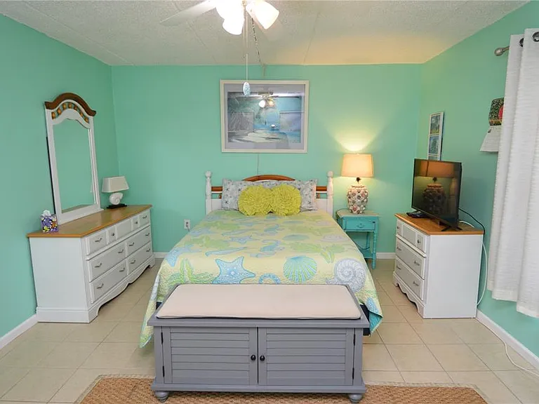 12760 Indian Rocks Rd #570 — Photo 30