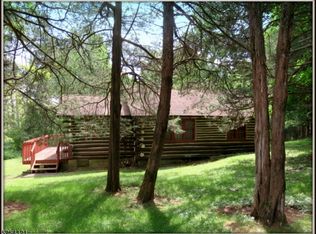 944 Ridge Rd, Newton, NJ 07860