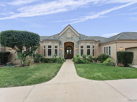 2nd image of 15480 Eastvale Rd