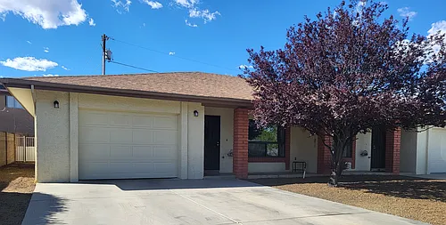 8380 E Leigh Dr Photo 1