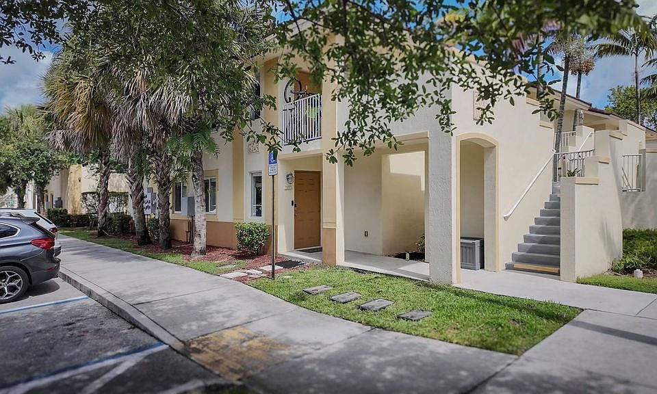 1st image of 6245 SW 47th Manor #101
