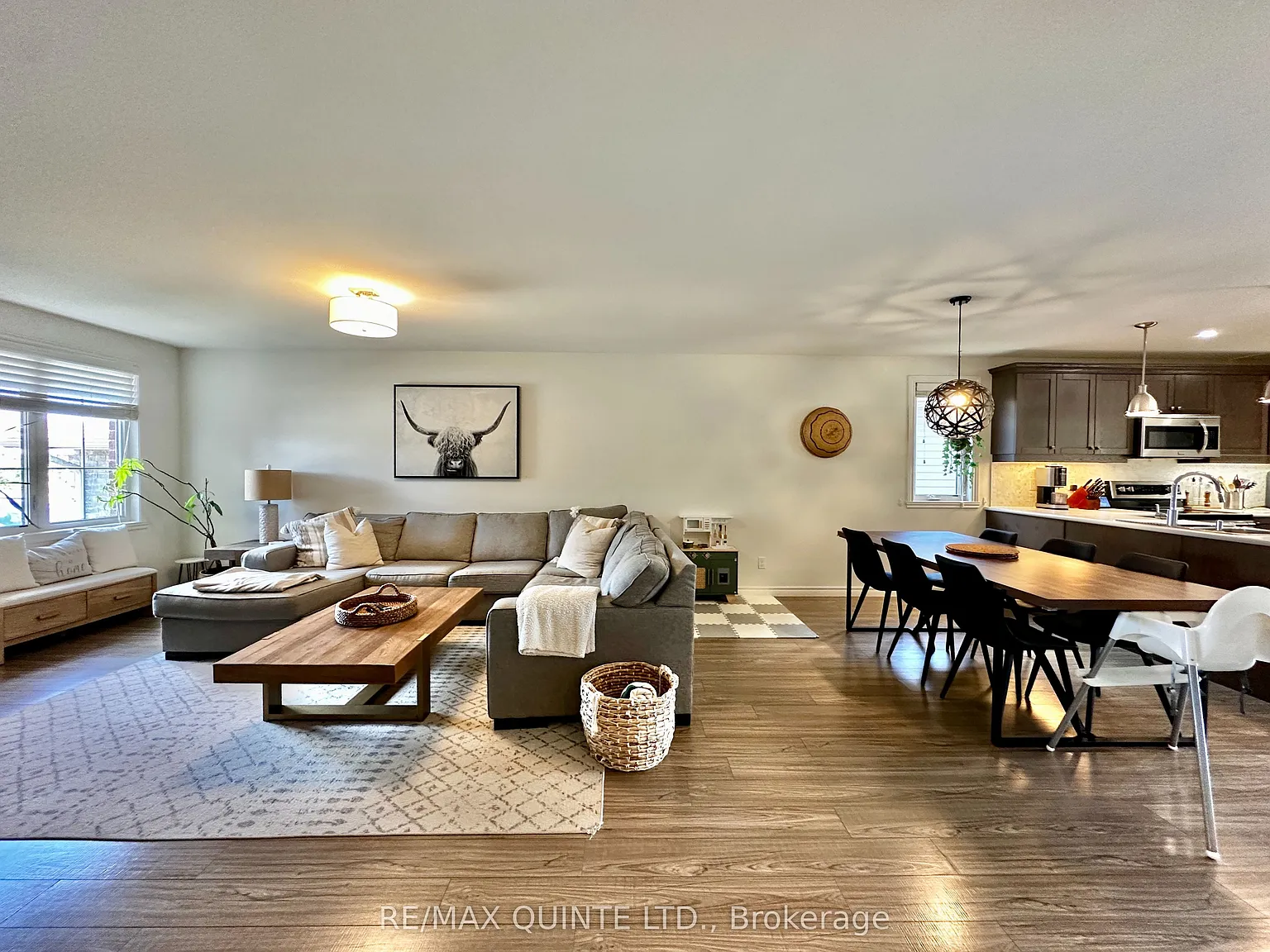 4 bed, $3,600 — Photo 4