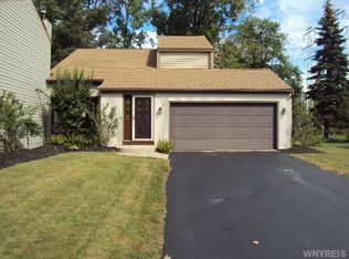 764 Robin Rd, Amherst, NY 14228