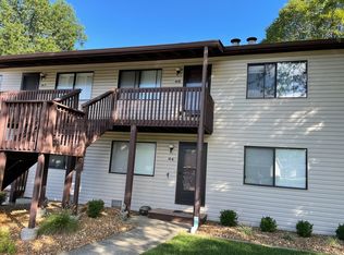 68 Pepperwood Ct, Glen Carbon, IL 62034