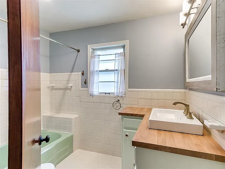 706 S Williams Ave — Photo 22