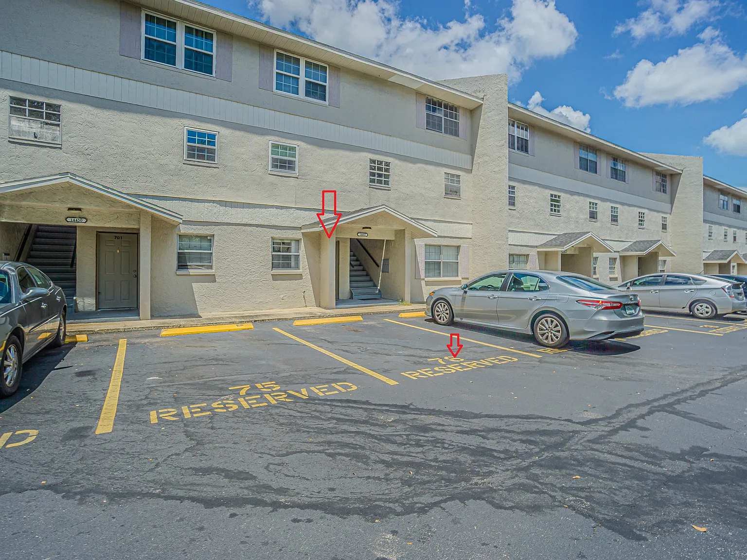 2 bed, 1200 sqft, $1,700 — Photo 2