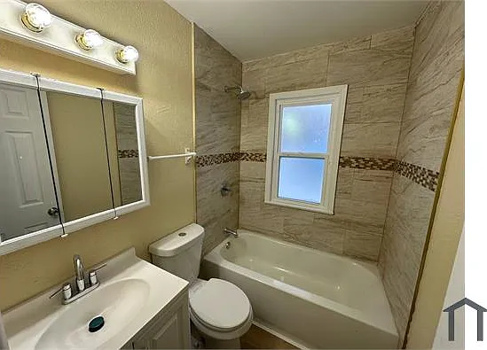 4407 Wyatt Rd — Photo 5