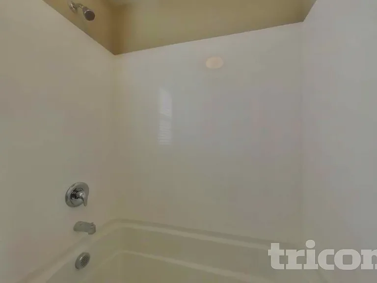 12554 W Hummingbird Ter — Photo 15