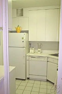 Rented by Bellmarc Realty | media 26