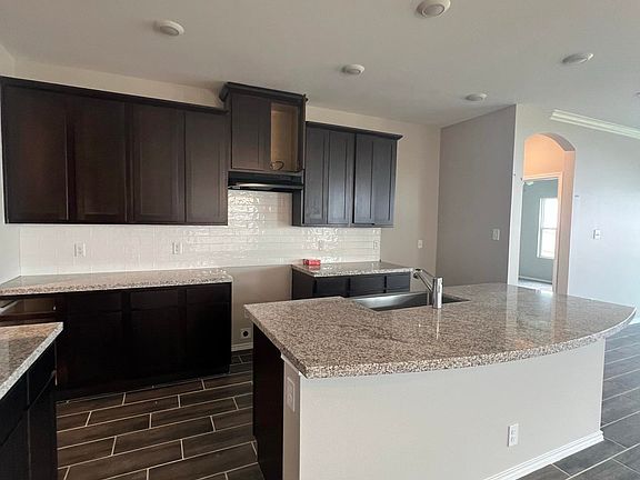 4th image of 8620 Shiloh Rock Dr