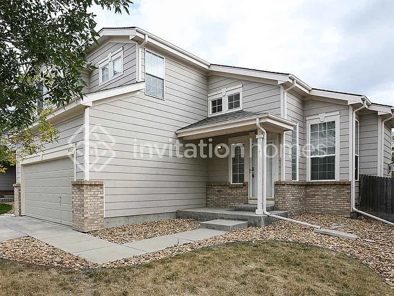 5207 Creek Way — Photo 1