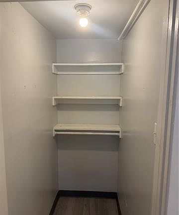 4th image of 4217 Fontainebleau Dr APT A