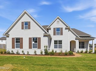 9494 McElroy Farms Dr, Olive Branch, MS 38654