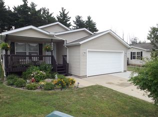 8924 Falcon Dr, Streetsboro, OH 44241