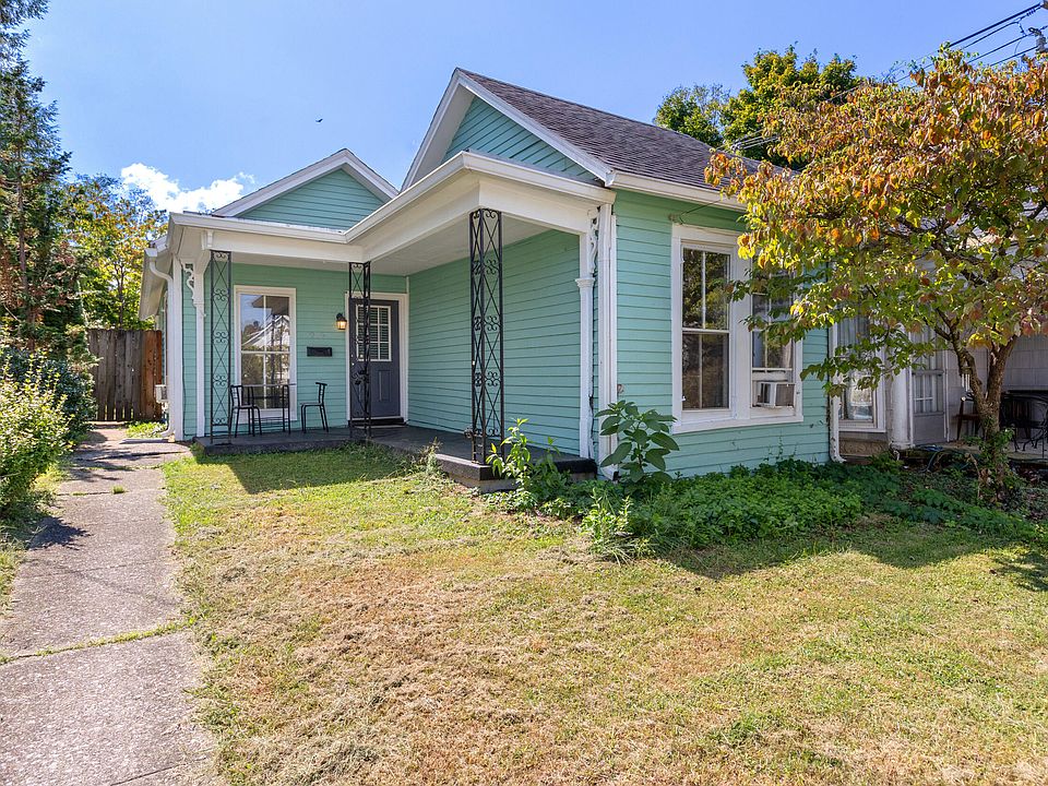 1st image of 209 W Campbell St