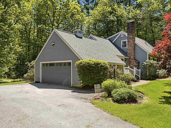 2nd image of 15 Woodward Road
