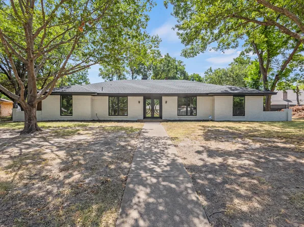 729 Surrey Cir, Grand Prairie, TX 75050