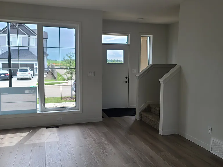 7120 50a Ave — Photo 7