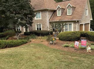 180 Wing Mill Rd, Sandy Springs, GA 30350