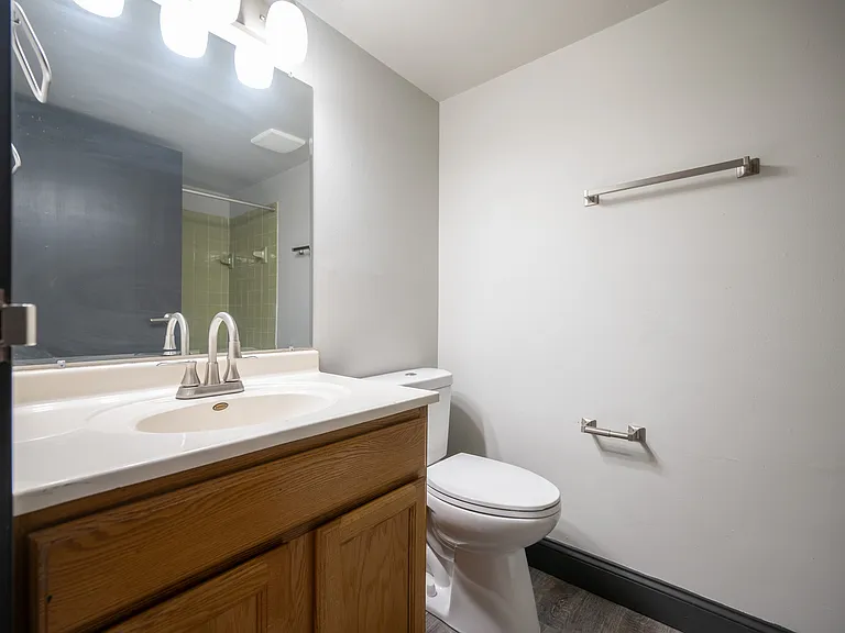 Northern Hills Apartments — Photo 14