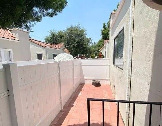 2nd image of 720 N Hayworth Ave