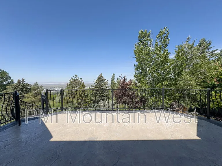 49 N Fairway Dr — Photo 35