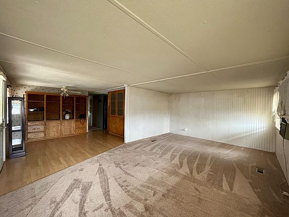 2nd image of 43 Mill Dr