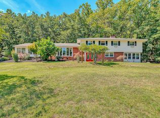 3872 Carvins Cove Rd, Salem, VA 24153