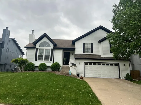 18693 W 160th St, Olathe, KS 66062