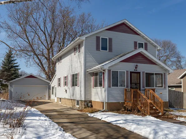 907 2nd Ave NW, Rochester, MN 55901