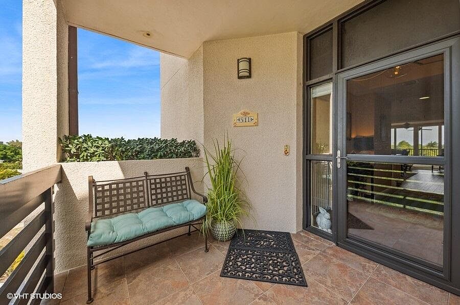 1st image of 11370 Twelve Oaks #511