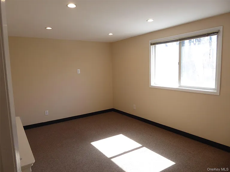 122 Forest Ave #REAR — Photo 22