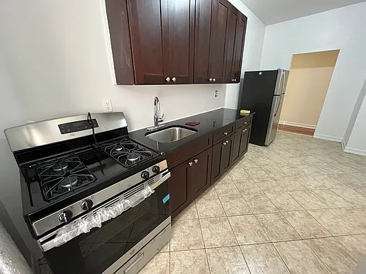 Rented by REAL New York | media 4